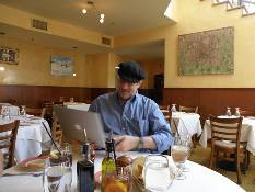 10_Hawaii_3 492.jpg (49702 bytes)